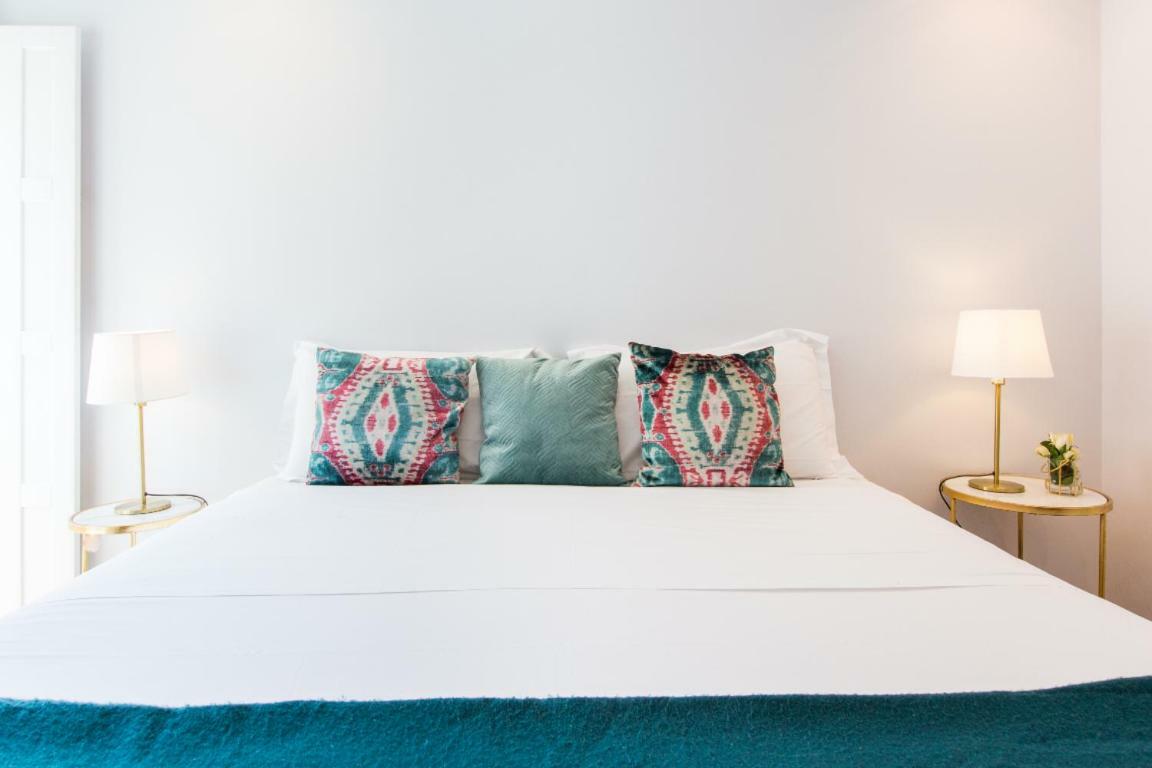 Your Home In Palacio Do Bairro Alto Lisbon Bagian luar foto