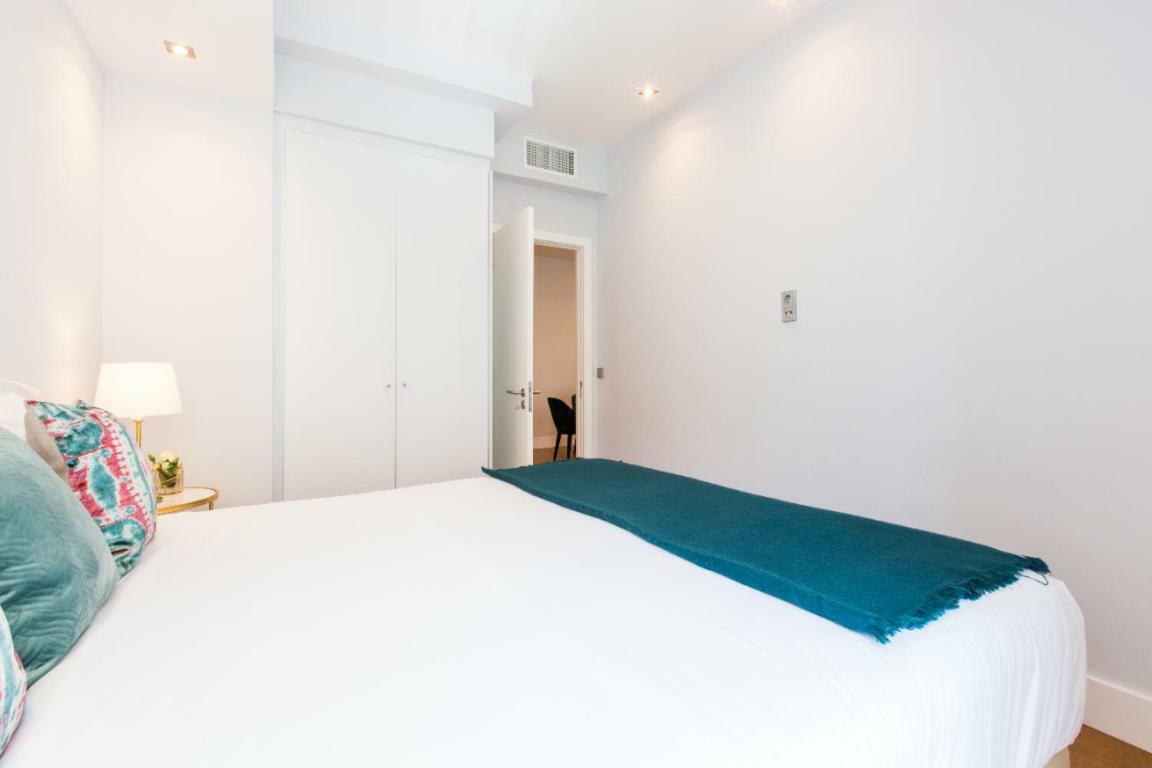 Your Home In Palacio Do Bairro Alto Lisbon Bagian luar foto